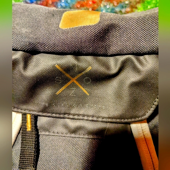 Nike quad zip backpack - Picture 2 of 4